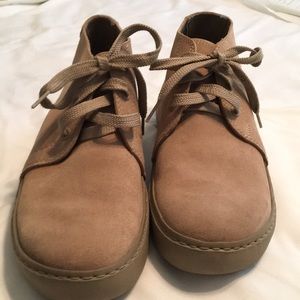 EUC, size 10, Tan, CROC boots